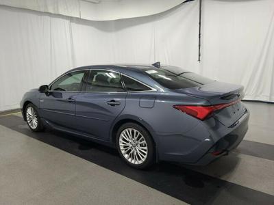 Toyota Avalon Hybrid Limited