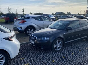 Audi A3 8P 2.0 TDI 140KM BMM , 2008, 2 komplety kół