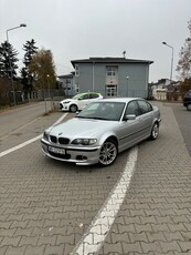 BMW Seria 3 318i