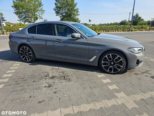 BMW Seria 5 545e xDrive sport