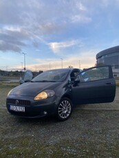 Fiat Grande Punto 1.4 77KM doinwestowany, klimatyz