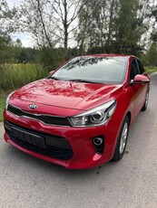 Kia Rio 1.0 T-GDI 100 Dream-Team Edition