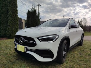 Mercedes-Benz GLA 200 AMG Line