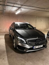 Mercedes-Benz GLA 250 4Matic 7G-DCT