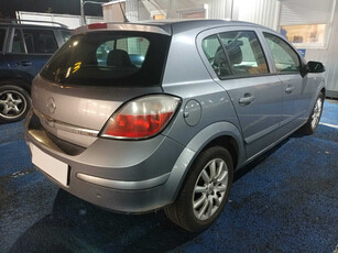 Opel Astra 2006 1.7 CDTI 304201km Hatchback