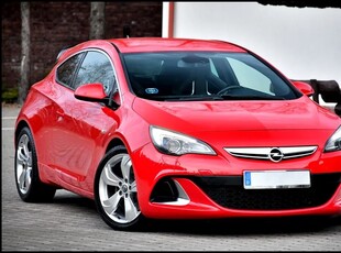 Opel Astra IV GTC OPC