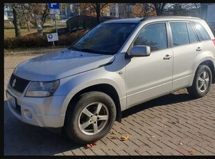 Suzuki Grand Vitara 2.0