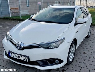 Toyota Auris Hybrid 135 Active