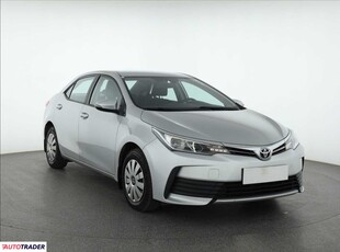 Toyota Corolla 1.3 97 KM 2016r. (Piaseczno)