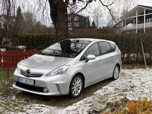 Toyota Prius+ (Hybrid)