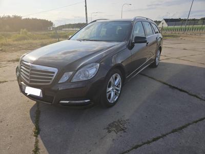 Używane Mercedes-Benz Klasa E - 49 900 PLN, 293 400 km, 2012