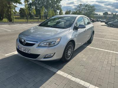 Używane Opel Astra - 19 900 PLN, 190 877 km, 2010