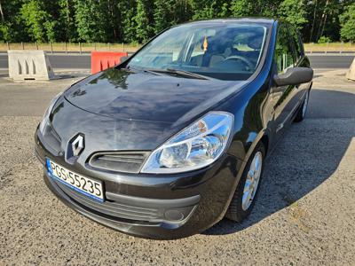 Używane Renault Clio - 10 500 PLN, 216 500 km, 2007