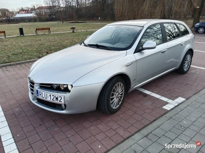 Alfa Romeo 159 1.9 Benzyna stan bardzo dobry 141 tyś przebie