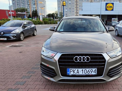 AUDI Q3 SalonPL, bezwypadkowy, Bi-ksenon, automat, S-line