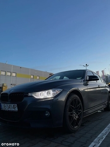 BMW Seria 3 330i xDrive M Sport Sport