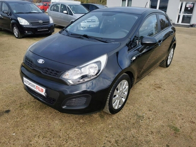 Kia Rio III Hatchback 3d 1.4 DOHC CVVT 109KM 2012