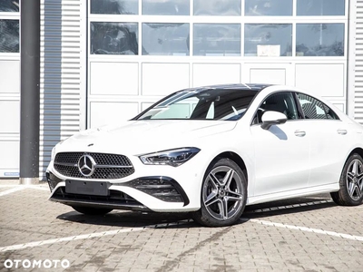 Mercedes-Benz CLA 250 E AMG Line 8G-DCT