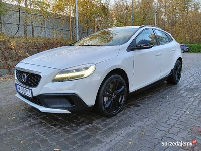 Volvo V40 Cross Country Lift D3/Harman/Virtual/Full LED