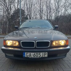 BMW E38 728i