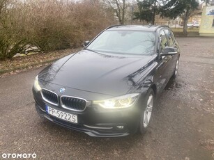 BMW Seria 3 318d Sport Line