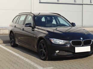 BMW SERIA 3 V (F30/F31/F34) BMW SERIA 3 , Skóra, Navi, Klimatronic, Tempomat, Parktronic