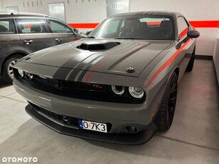 Dodge Challenger 6.4 Scat Pack