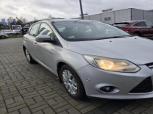 FORD FOCUS hatchback