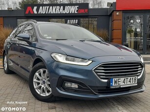 Ford Mondeo 2.0 Hybrid Trend