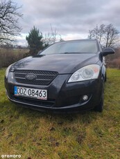 Kia Ceed Cee'd 2.0 crdi Comfort +