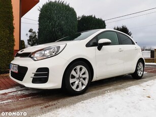 Kia Rio 1.2 ISG Uefa Euro 2016