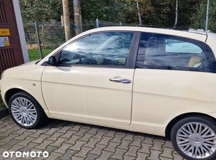 Lancia Ypsilon Y 1.3 16v Multijet Platino