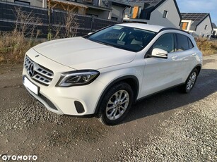 Mercedes-Benz GLA 200 7G-DCT