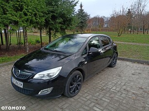 Opel Astra IV 1.4 T Cosmo