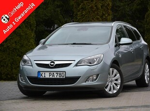 Opel Astra J Cosmo bi-Xenon Ledy Duża Navi pół-Skóry Parktronic Chrom ASO OPEL