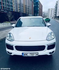 Porsche Cayenne S e-Hybrid