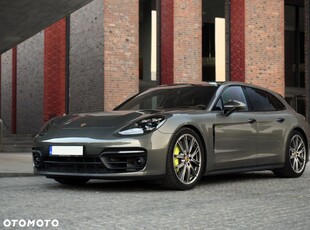 Porsche Panamera 4S E-Hybrid Sport Turismo