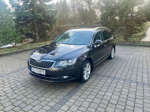 Skoda Superb Combi 2,0 TSI DSG Ambition