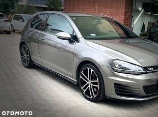 Volkswagen Golf VII 2.0 TDI BMT GTD