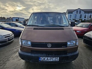 Volkswagen Transporter T4 2002 rok 2.5 TDI 6-osobowy