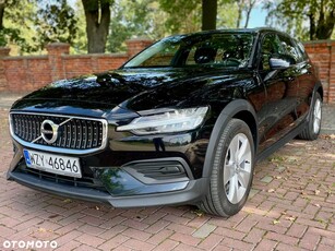 Volvo V60 Cross Country B4 D AWD Geartronic