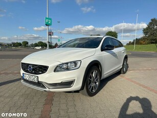 Volvo V60 Cross Country T5 AWD Summum