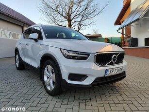 Volvo XC 40 T5 AWD Momentum