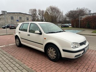 Vw golf automat mały przebieg zdrowy sprawny gotowy do jazdy