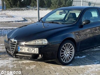 Alfa Romeo 147 1.6 T.S Impression