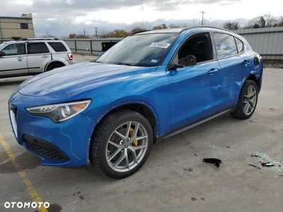 Alfa Romeo Stelvio 2.0 Turbo 16V AT8-Q4 Ti