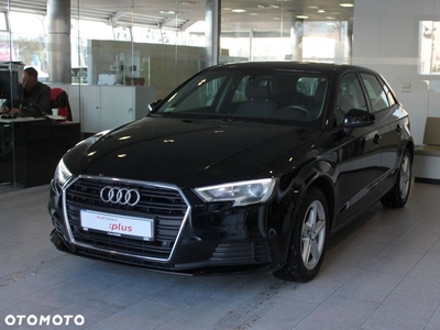 Audi A3 35 TFSI mHEV S tronic