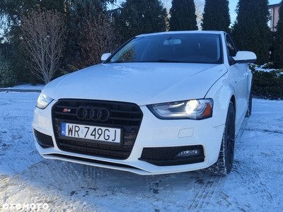 Audi A4 2.0 TFSI Quattro Line S tronic