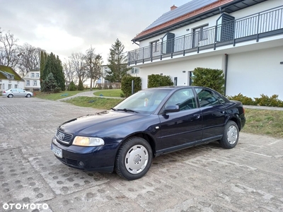 Audi A4 Avant 1.6