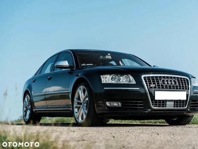 Audi A8 4.2 FSI Quattro